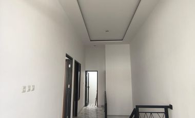 TER ISTIMEWAH RUMAH IMPIAN WONOREJO SELATAN   SELANGKAH NIRWANA EXCKUTIF, PANDUGO, UPN  HARGA 1.1M PROMO KERASSS HARGA 950JT  JALAN 3 MOBIL LOSS