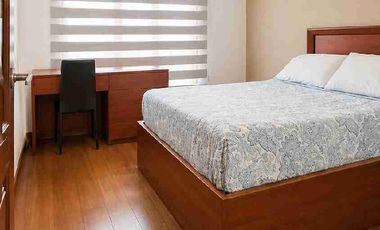 Vendo casa Tanda urbanización vista seguridad áreas comunales