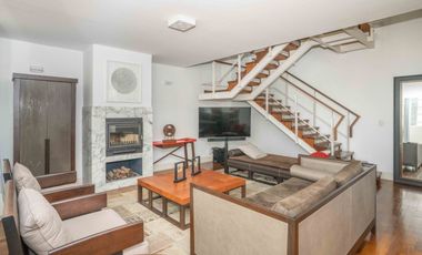 Magnifico Triplex en alquiler en Puerto Madero Estilo Neoyorquino amoblamiento Premium UNICO con Parrilla y Terraza Imperdible