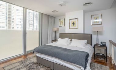 Magnifico Triplex en alquiler en Puerto Madero Estilo Neoyorquino amoblamiento Premium UNICO con Parrilla y Terraza Imperdible