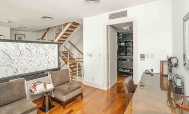 Magnifico Triplex en alquiler en Puerto Madero Estilo Neoyorquino amoblamiento Premium UNICO con Parrilla y Terraza Imperdible