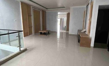Jual Cepat Rumah Primewood Mansion 3LT, 4KT 3KM Security 24H. Dibawah Harga Pasar