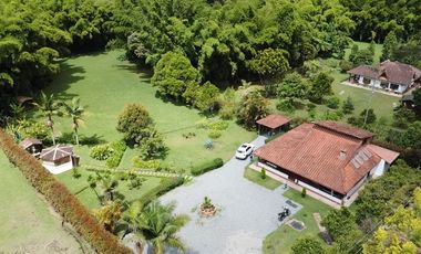 VENTA CASA CAMPESTRE MARINILLA
