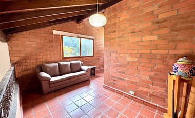 VENTA CASA CAMPESTRE MARINILLA