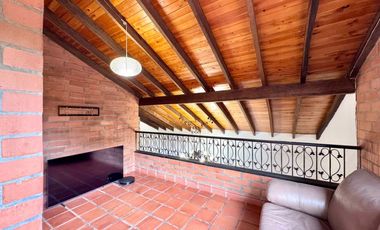 VENTA CASA CAMPESTRE MARINILLA
