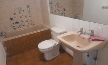 Arriendo casa amplia cerca Saucache y UTA