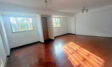 Departamento de 3 dormitorios con vista a parque en Cercado de Lima