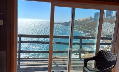 ARRIENDO CASA CON INMEJORABLE VISTA AL MAR