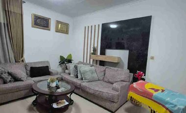 rumah mewah murah strategis di Arcamanik dkt sport jabar bisa untuk kantor/usaha