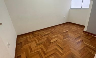 Se alquila hermoso departamento en Santiago de surco . !