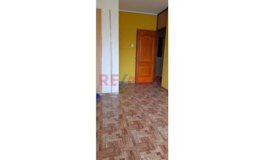 🏠 ¡Oportunidad Única! Amplio Departamento En 1Er Piso – San Juan De Lurigancho