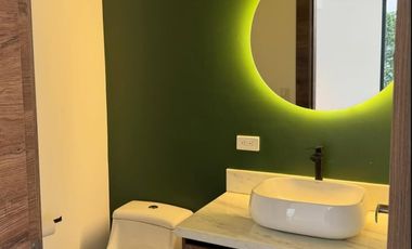En venta moderna y lujosa casa en Ciudad Celeste, Nuevo Samborondon