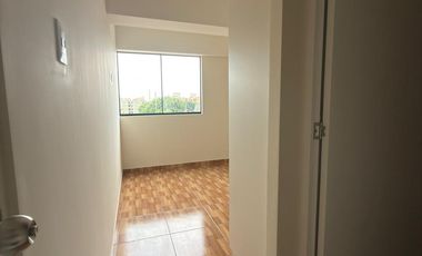 Venta Departamento de estreno en Santiago de Surco .