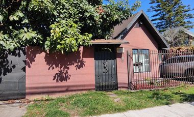 Gran casa independiente en Huertos Familiares