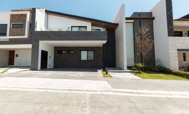 Casa de 2 recámaras en GRAN RESERVA,  LOMAS DE ANGELOPOLIS III