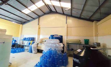 ✅ VENDO GALPON COMERCIAL ESQUINERO 642 m2 (ESMERALDAS)