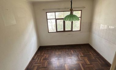 SE ALQUILA CASA EN MIRAFLORES PARA OFICINA O VIVIENDA