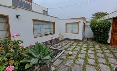 VENTA DE HERMOSA CASA EN LOS ALAMOS DE MONTERRICO