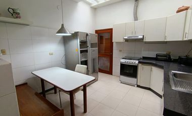 VENTA DE HERMOSA CASA EN LOS ALAMOS DE MONTERRICO