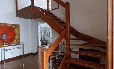 VENTA DE HERMOSA CASA EN LOS ALAMOS DE MONTERRICO