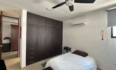 renta de casa en conkal con paneles solares ,3 cuartos con piscina