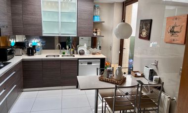 HERMOSA CASA EN CONDOMINIO FULL SEGURIDAD. CERCANA A SUPERMERCADOS, COLEGIOS, FARMACIAS, GIMNASIOS, COMIDA ETC.