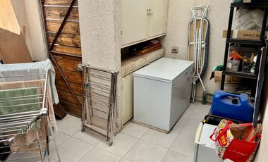 HERMOSA CASA EN CONDOMINIO FULL SEGURIDAD. CERCANA A SUPERMERCADOS, COLEGIOS, FARMACIAS, GIMNASIOS, COMIDA ETC.