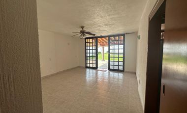 Casa en renta  av. Palmira