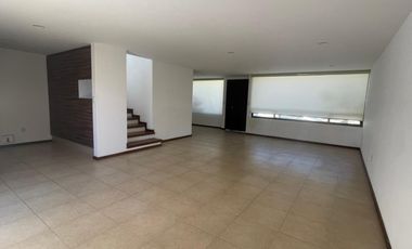 CASA EN RENTA, FRACCIONAMIENTO LOMAS VIRREYES, MODELO GRANADA, CALIMAYA, A 15 MINUTOS DE GALERIAS METEPEC