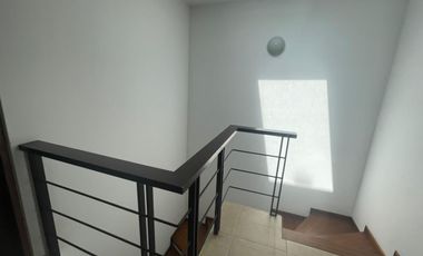 CASA EN RENTA, FRACCIONAMIENTO LOMAS VIRREYES, MODELO GRANADA, CALIMAYA, A 15 MINUTOS DE GALERIAS METEPEC