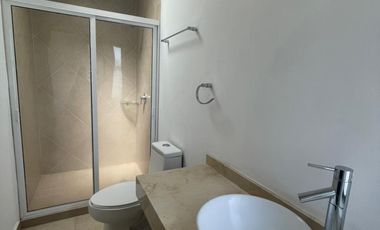CASA EN RENTA, FRACCIONAMIENTO LOMAS VIRREYES, MODELO GRANADA, CALIMAYA, A 15 MINUTOS DE GALERIAS METEPEC