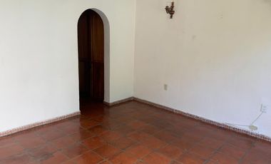 Casa en renta Av. Palmira