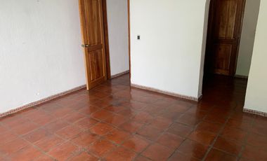 Casa en renta Av. Palmira