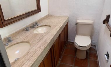 Casa en renta Av. Palmira