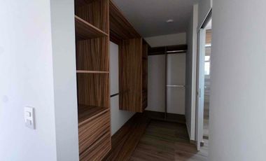 Departameto en Venta en Sant Uriel Chapalita