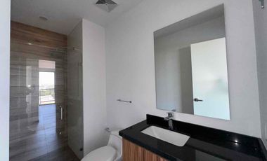 Departameto en Venta en Sant Uriel Chapalita