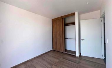 Departameto en Venta en Sant Uriel Chapalita