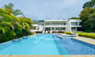 ALQUILER DE FINCA EN DAPA VALLE FINCA EL PORTAL INFORMES AL3019331306
