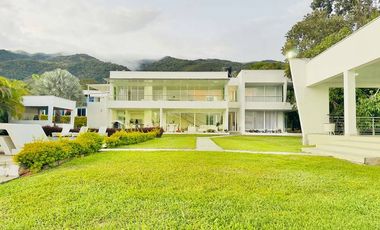 ALQUILER DE FINCA EN DAPA VALLE FINCA EL PORTAL INFORMES AL3019331306
