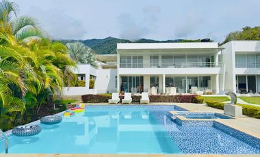 ALQUILER DE FINCA EN DAPA VALLE FINCA EL PORTAL INFORMES AL3019331306