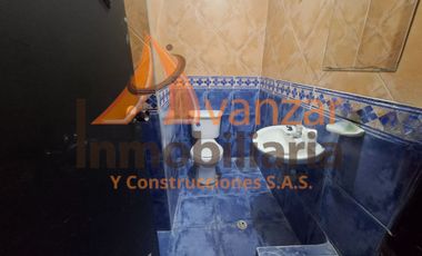 ARRIENDO LOCAL COMERCIAL 212 M2 APROX BUCARAMANGA SECTOR COMERCIAL ANTONIA SANTOS