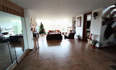 CASA EN VENTA EN CHIA CONJUNTO CERRADO