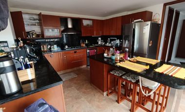 CASA EN VENTA EN CHIA CONJUNTO CERRADO