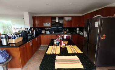 CASA EN VENTA EN CHIA CONJUNTO CERRADO