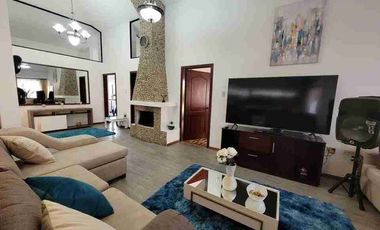 Se vende amplio Departamento Balcón del Norte