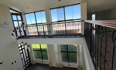 AMPLIA CASA MODERNA EN VENTA – FRENTE A LA BIOCÁMARA DE LA JOYA 1200M2 - ALL065