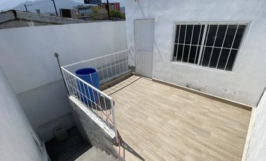 RENTO Oficinas con bodega y local comercial en AV. Garza Sada