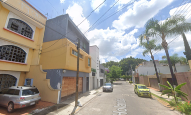 Venta Casa Los Laureles, Zamora de Hidalgo, Michoacán   (GM)