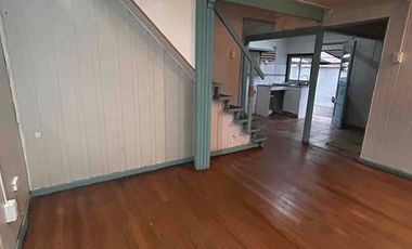 casa con potencial comercial