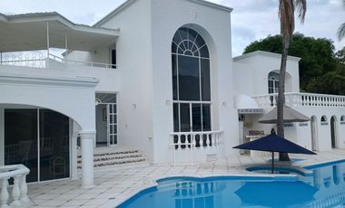CASA CAMPESTRE EN VENTA EN CARMEN DE APICALÁ